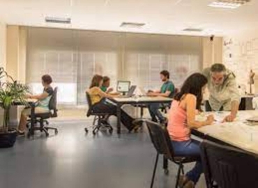 Explore oficinas temporales en Santa Cruz de Tenerife 30 m², Calle Santa Teresa Jornet e Ibars 11 - 6 | MatchOffice.es