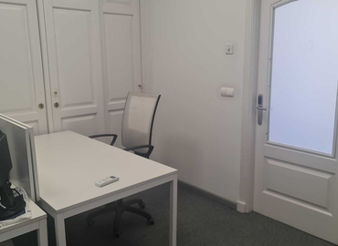 Observe coworking en Sevilla 40 m², Calle Luis Fuentes Bejarano - 6 | MatchOffice.es