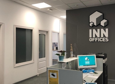 Explore coworking en Sevilla 40 m², Calle Luis Fuentes Bejarano - 9 | MatchOffice.es