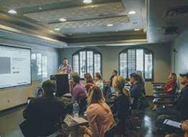 10 m² Coworking space  in Valencia, Carrer del Convent de Santa Clara 6 (46002) - 4 | MatchOffice