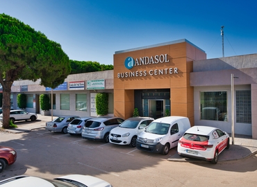 Alquile oficinas compartidas en Marbella 50 m², Carretera a-7s 2 - 1 | MatchOffice.es