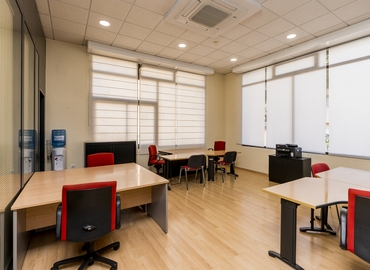 Alquile oficinas de coworking en Marbella 50 m², Carretera a-7s 2 - 3 | MatchOffice