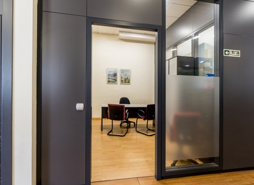 38 m² Meeting room in Marbella, Avenida andasol 20 (29604) - 1 | MatchOffice