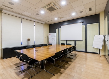 Reserve sala de conferencias en Marbella 38 m², Avenida andasol 20 - 14 | MatchOffice