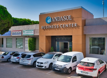 Alquile oficinas compartidas en Marbella 50 m², Avenida andasol 20 - 6 | MatchOffice.es