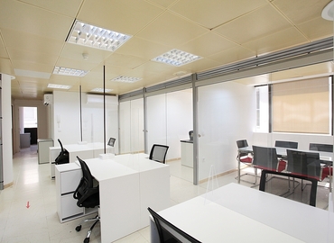 12 m² Co-working  in Alicante, Rambla de Méndez Núñez 28 (03002) - 0 | MatchOffice.com
