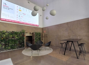 Elija sala de reuniones en Sevilla 50 m², Avenida San Francisco Javier - 3 | MatchOffice.es