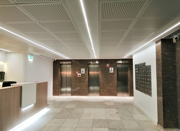 200 m² Business center in Barcelona City, Ronda de Sant Pere 19 (08010) - 1 | MatchOffice