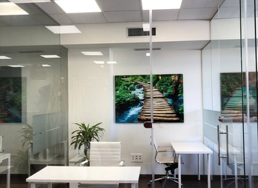 Oficina disponible para alquilar en Marbella 250 m², Calle Agua Marina 18 - 2 | MatchOffice.es