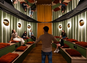 Explore oficinas compartidas en Madrid Ciudad Lineal 4200 m², C.Gran Vía - 0 | MatchOffice.es