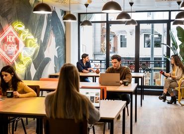 Alquile oficinas compartidas en Madrid Ciudad Lineal 4200 m², C.Gran Vía - 3 | MatchOffice