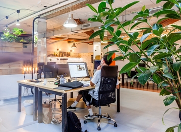 Explore coworking en Palma de Mallorca 10 m², Carrer de l'Arxiduc Lluís Salvador - 2 | MatchOffice