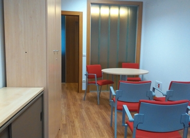 Reserve sala de conferencias en León 20 m², Avenida Independencia 1 2ª planta - 12 | MatchOffice