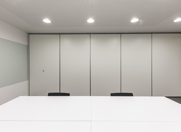 Parque empresarial en alquiler en Mataró 700 m², Avinguda Cabrera - 0 | MatchOffice.es