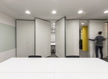 Parque empresarial disponible para alquilar en Mataró 700 m², Avinguda Cabrera - 0 | MatchOffice