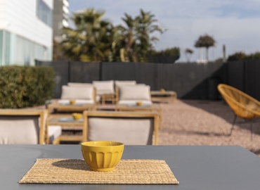 Parque empresarial en alquiler en Mataró 700 m², Avinguda Cabrera - 0 | MatchOffice.es