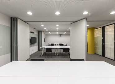 Business center en alquiler en Mataró 700 m², Avinguda Cabrera - 0 | MatchOffice.es