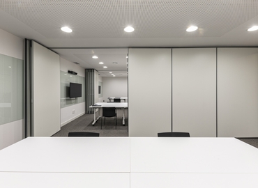 Parque empresarial disponible para alquilar en Mataró 700 m², Avinguda Cabrera - 1 | MatchOffice.es