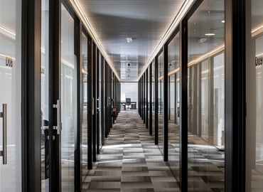 Centros de negocio disponible para alquilar en Mataró 700 m², Avinguda Cabrera - 2 | MatchOffice.es