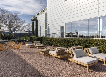 Business center disponible para alquilar en Mataró 700 m², Avinguda Cabrera - 2 | MatchOffice