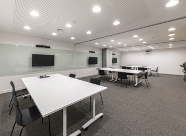 Centros de negocio en alquiler en Mataró 700 m², Avinguda Cabrera - 3 | MatchOffice