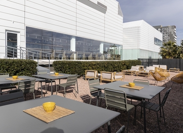 Parque empresarial disponible para alquilar en Mataró 700 m², Avinguda Cabrera - 5 | MatchOffice