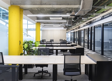 Parque empresarial en alquiler en Mataró 700 m², Avinguda Cabrera - 8 | MatchOffice