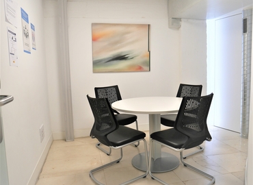 Alquile nuestra oficina virtual en Madrid Tetuán, Calle Edgar Neville 6 - 2 | MatchOffice