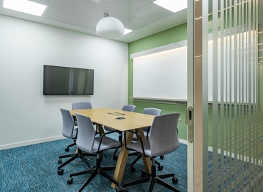 Explore oficinas de coworking en Madrid Centro 2350 m², Calle de José Abascal 56 - 0 | MatchOffice