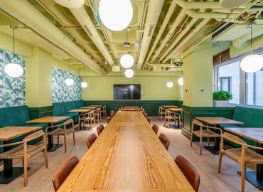 Explore oficinas compartidas en Madrid Centro 2350 m², Calle de José Abascal 56 - 6 | MatchOffice.es