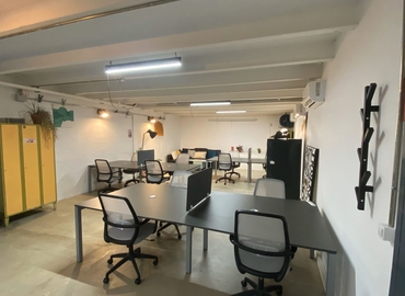 65 m² Shared workspace  in Barcelona City, Carrer de la Diputació 409 (08013) - 1 | MatchOffice.com