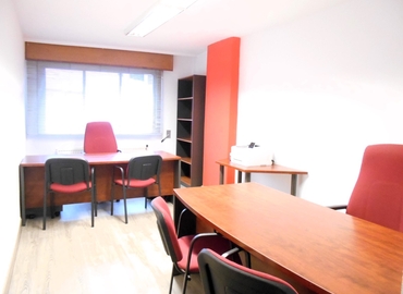30 m² Business center in Leon, Calle Alférez Provisional 2 (24001) - 0 | MatchOffice.com