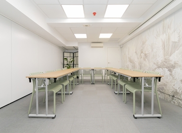 Alquile oficinas de coworking en Madrid Centro 48 m², Paseo de las Delicias - 2 | MatchOffice