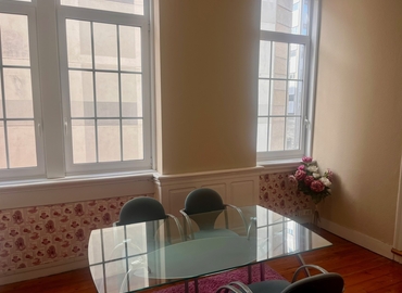 Parque empresarial en alquiler en Vigo 20 m², Rúa de Urzaiz 8 - 3 | MatchOffice.es