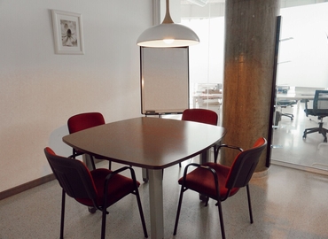 Business center en alquiler en Mataró 35 m², Carrer Balançó i Boter - 3 | MatchOffice.es