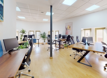 Office Calle Antonio Baena Gómez 2 29005 Malaga