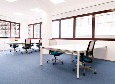 Explore coworking en Madrid Hortaleza 10 m², Calle de María Tubau 3 - 6 | MatchOffice