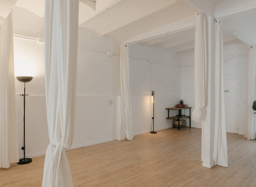 Explore coworking en Maresme 100 m², Carrer de Sant Antoni 56 - 1 | MatchOffice.es
