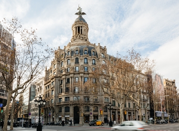 1685 m² Serviced office in Eixample, Passeig de Gràcia (08007) - 1 | MatchOffice.com