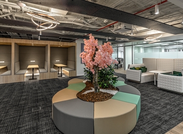 Parque empresarial en alquiler en Madrid Tetuán 3900 m², Paseo de la Castellana 91 - 0 | MatchOffice.es