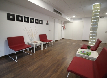 Alquile oficinas de coworking en València 47 m², Gran Via del Marqués del Túria - 7 | MatchOffice.es