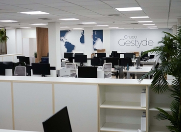 Oficina disponible para alquilar en Madrid Canillejas 450 m², Calle de Rufino González 40 - 0 | MatchOffice