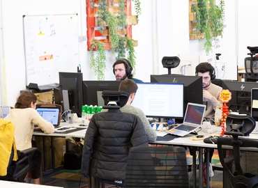 Explore oficinas de coworking en Vallés Occidental 1200 m², Carrer del Sol 62 - 0 | MatchOffice.es