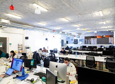Observe oficinas compartidas en Vallés Occidental 1200 m², Carrer del Sol 62 - 2 | MatchOffice.es