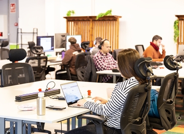 Explore oficinas de coworking en Vallés Occidental 1200 m², Carrer del Sol 62 - 3 | MatchOffice