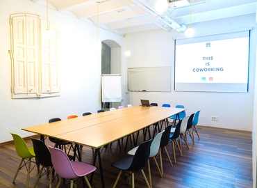 Office Gran Via de les Corts Catalanes 672 08010 Eixample