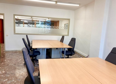 Despacho en alquiler en Eixample 40 m², Plaça del Doctor Letamendi 1 - 2 | MatchOffice.es