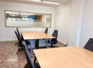 Oficina comercial en alquiler en Eixample 40 m², Plaça del Doctor Letamendi 1 - 3 | MatchOffice