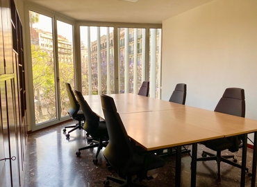 Coopere con nuestra direccion virtual en Eixample, Plaça del Doctor Letamendi 1 - 5 | MatchOffice