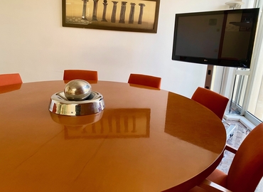 Alquile sala de juntas en Eixample 30 m², Plaça del Doctor Letamendi 1 - 3 | MatchOffice.es